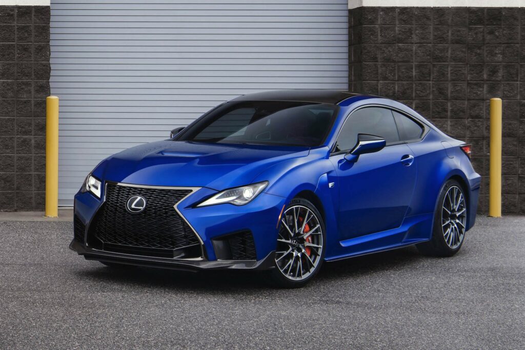<p>Lexus</p>