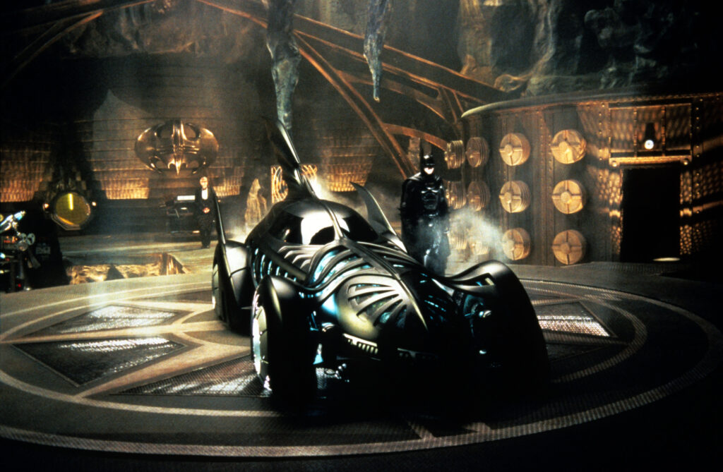 Val Kilmer garage voitures 2025