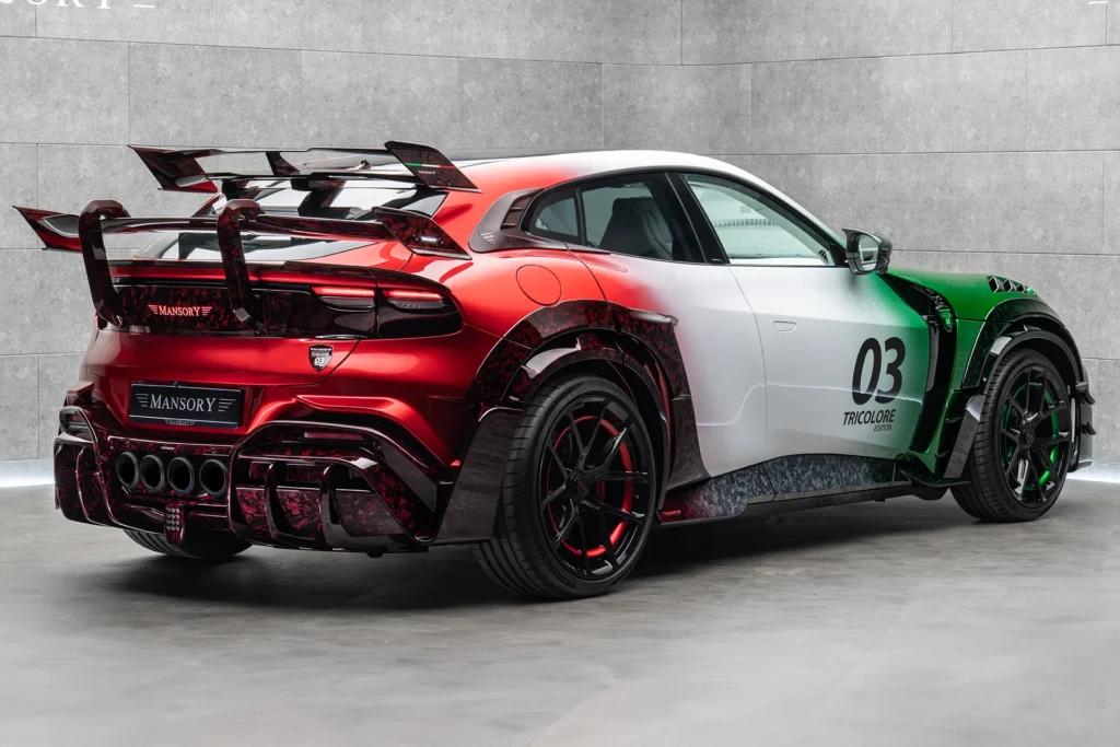 Mansory Pugnator Tricolore
