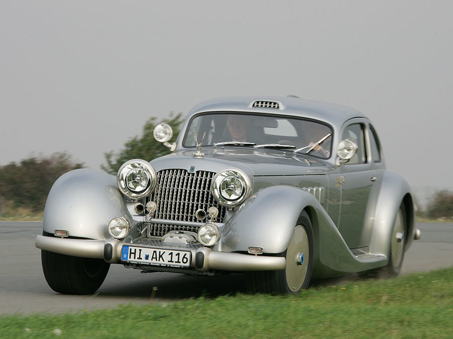 Isdera