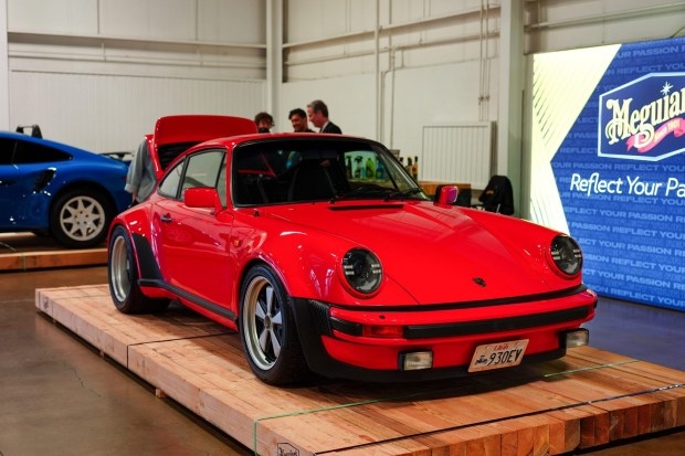 Porsche 911 Turbo 1983